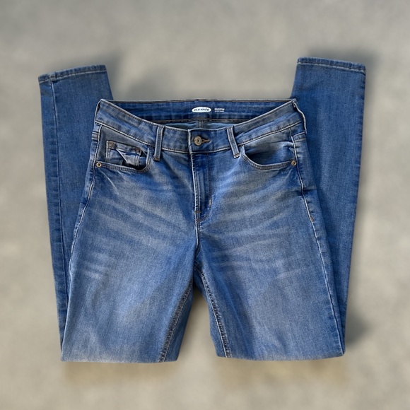 NWOT Old Navy Rockstar Super Skinny Jeans (6) - Picture 1 of 11